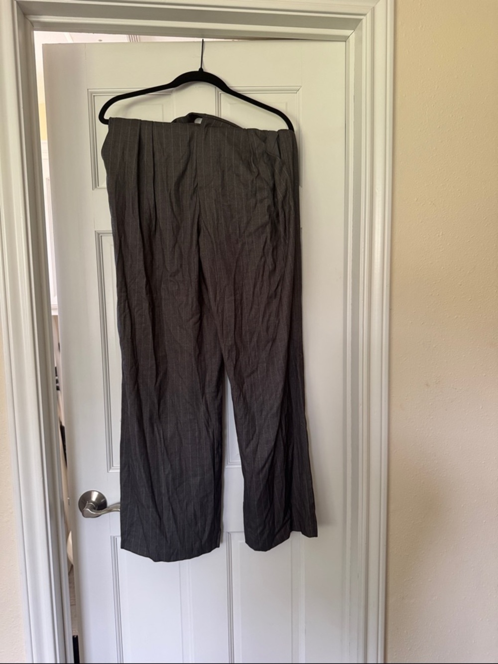 Classic Wide-Leg Pinstripe Trousers in Charcoal Gray